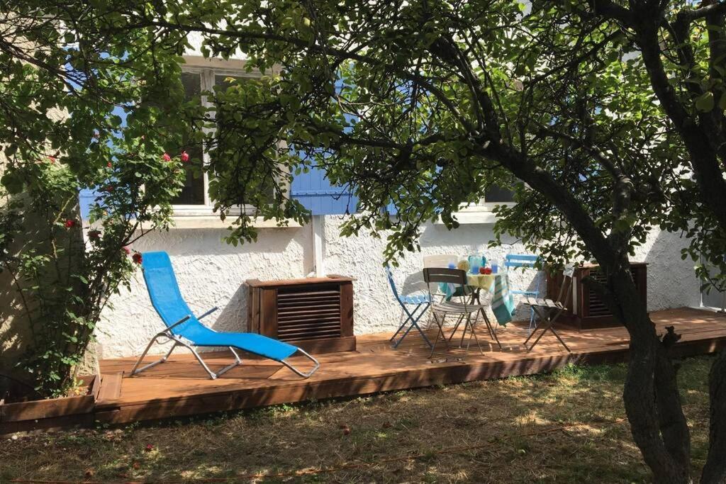 Villa Calme, Climatisee, Piscine, A 2 Pas Du Centre LʼIsle-sur-la-Sorgue Eksteriør billede